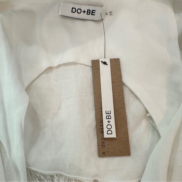DO+BE White Ruffle Wrap Romper – Size S (New with Tags) - Picture 14 of 15